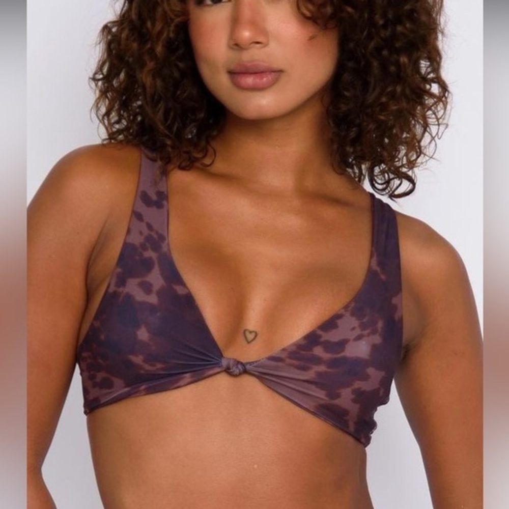 Skatie Yellowstone top